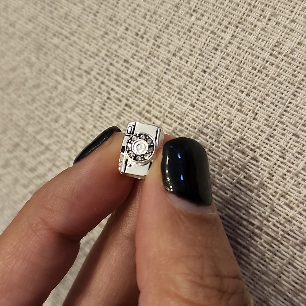 Individuality Bead